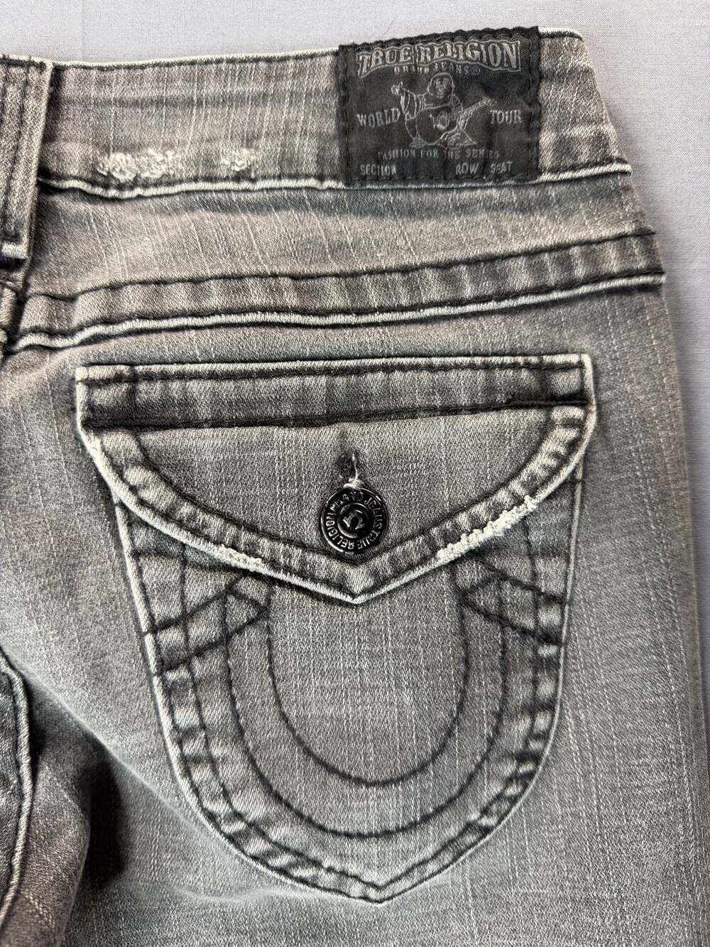 True Religion Billy Tour Grey Flap Pocket Flare Denim Jeans Size 28 Made in USA - Picture 2 of 8